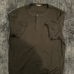 Theory Henley Medium